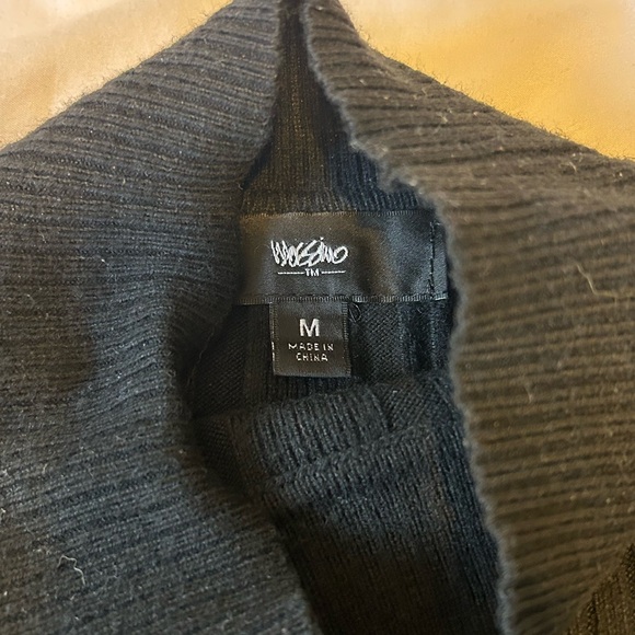 Sweater - Picture 2 of 2